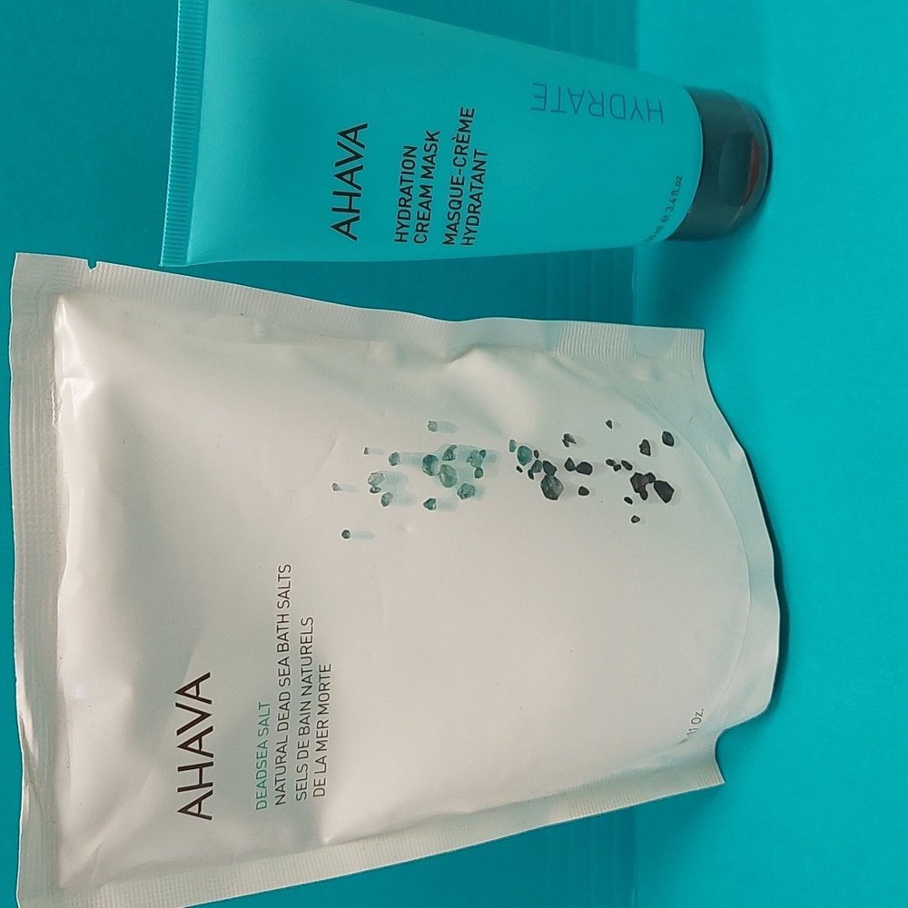 Arava bath salts and cream mask